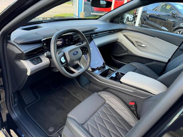 Ford EXPLORER Premium Extended Range RWD 77 kWh | Head Up Display | 360 Camera | Adaptieve Cruise Control | Panoramadak (Vast)