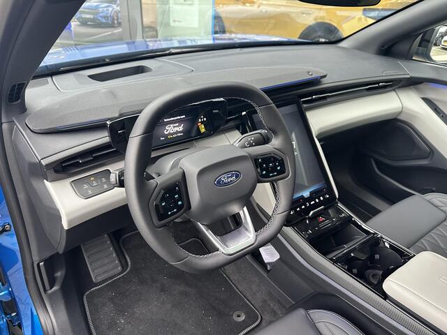 Ford EXPLORER Premium Extended Range RWD 77 kWh 21 inch velgen | Panorama dak | Elektrische bestuurdersstoel met massagefunctie | - ¤2.000,- Ford voordeel