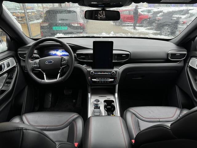 Ford EXPLORER 3.0 V6 EcoBoost PHEV ST-Line 457pk | Adaptieve Cruise | Massage stoelen | Full LED | Panorama Dak | Trekhaak afneembaar