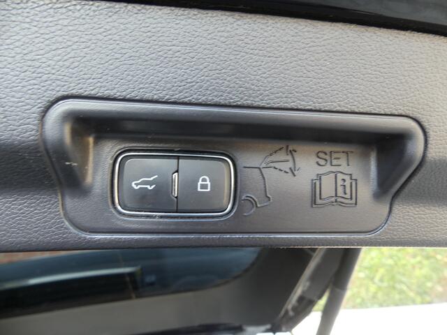 Ford EXPLORER 3.0 V6 EcoBoost PHEV ST-Line / Trekhaak / Dealer onderhouden