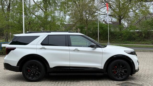 Ford EXPLORER 3.0 V6 EB PHEV ST-LINE FULL BLACK+SMOKE PACK