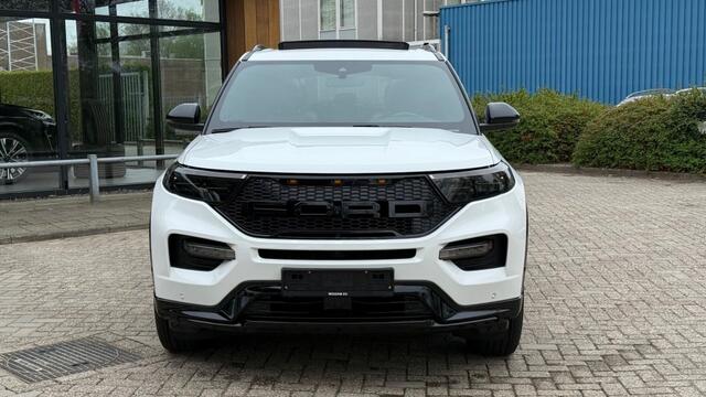 Ford EXPLORER 3.0 V6 EB PHEV ST-LINE FULL BLACK+SMOKE PACK