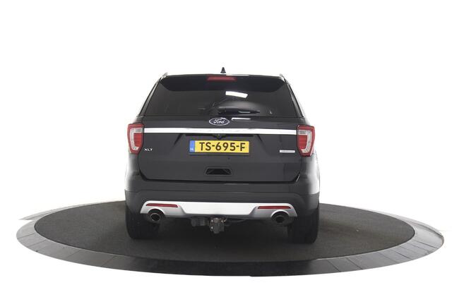 Ford EXPLORER XLT Lederen bekleding / Camera / 7-Persoons