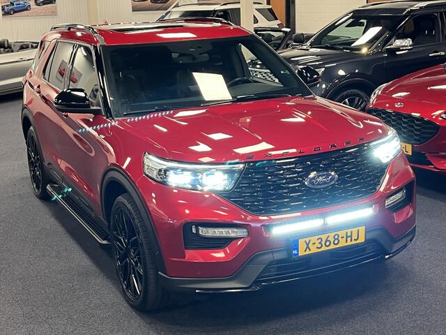 Ford EXPLORER 3.0 V6 EcoBoost PHEV ST-Line 457PK AWD | 7-Persoons | Trekhaak | Panodak | Side bars | 22inch