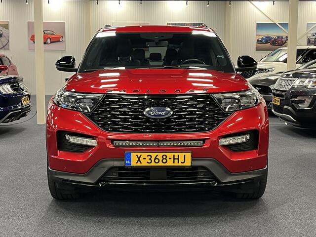 Ford EXPLORER 3.0 V6 EcoBoost PHEV ST-Line 457PK AWD | 7-Persoons | Trekhaak | Panodak | Side bars | 22inch