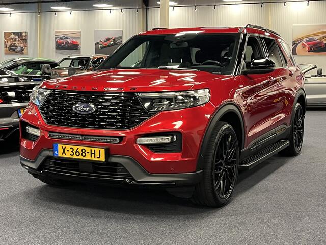 Ford EXPLORER 3.0 V6 EcoBoost PHEV ST-Line 457PK AWD | 7-Persoons | Trekhaak | Panodak | Side bars | 22inch