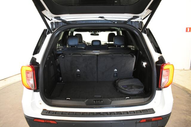 Ford EXPLORER 3.0 V6 PHEV 7 Pers ST-Line Trekh Pano Camera Vol Leder ZW hemel