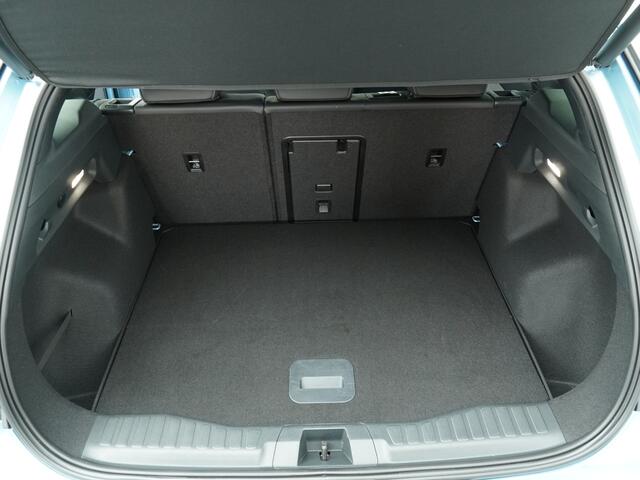 Ford EXPLORER Extended Range RWD 286 pk 77 kWh | Warmtepomp | Driver assistance pack | Elektrische stoel met geheugen | Adaptieve cruise | Garantie tm 2029!