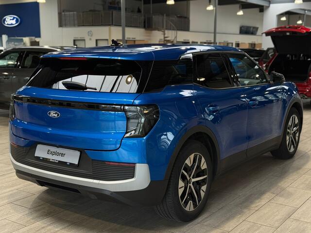 Ford EXPLORER Extended Range RWD 286 pk 77 kWh | Adaptieve cruise | Stoel- stuur verwarm. | HUD | Elek. Klep | Elek. stoelen + geh.