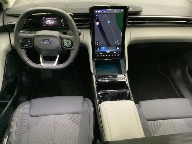 Ford EXPLORER Extended Range RWD 79 kWh Fab. Gar. t/m 07-08-2029 Adapt. Cruise Control, Climate Control, Camera, CarPlay, Head Up Display