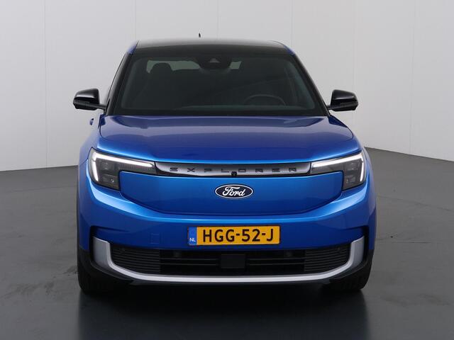 Ford EXPLORER Premium Extended Range RWD 77 kWh | Panoramadak | Matrix Led Koplampen | Head Up | 360 Camera | Cruise Control Adaptief | Elektrische Kofferklep | Navigatie |