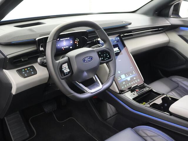 Ford EXPLORER Premium Extended Range RWD 77 kWh | Panoramadak | Matrix Led Koplampen | Head Up | 360 Camera | Cruise Control Adaptief | Elektrische Kofferklep | Navigatie |