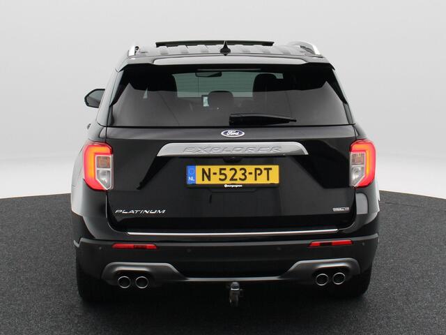 Ford EXPLORER 3.0 V6 457 Pk Automaat PHEV 7-Persoons | Stoel Verwarming/Ventilatie | Adaptive Cruise | 360 Camera | Trekhaak | Leer | Panoramadak | Bluetooth | 20 Inch | 60.556 Km !!