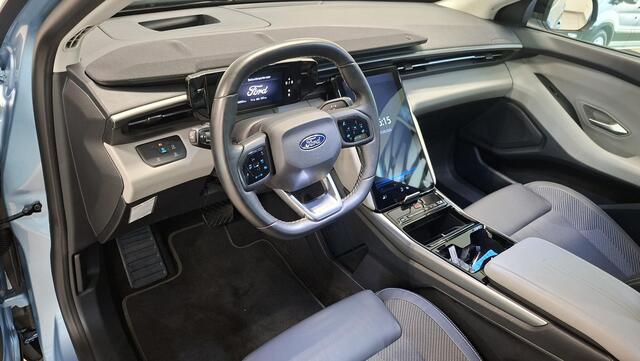 Ford EXPLORER Extended Range RWD 77 kWh | Metaallak | Driver Assistance Pack | Elektrisch wegklapbare trekhaak |
