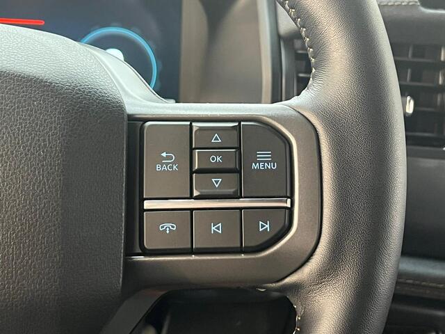 Ford F-150 LIGHTNING Lariat STD