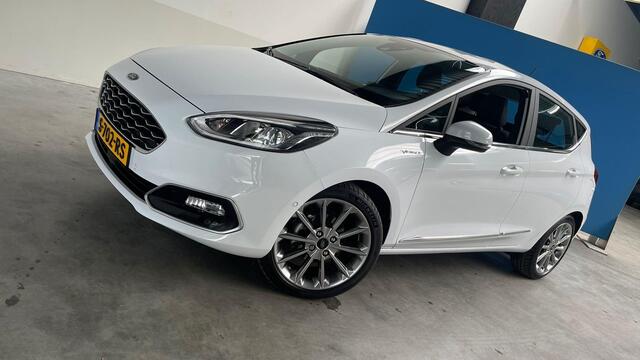 Ford FIESTA 1.0 EcoBoost Vignale Pack Winter, Adaptive Cruise Control, Navigatie, Camera, Climate Control, Rijklaar Prijs.