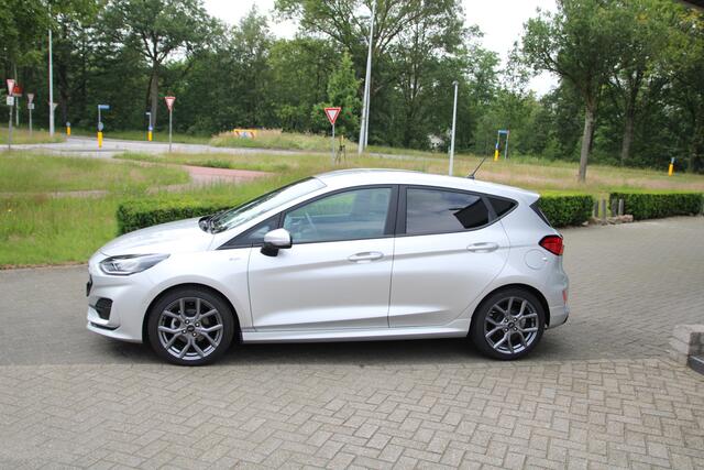 Ford FIESTA 1.0 EcoBoost 100 PK ST-Line X ADAPTIVE CRUISE CAMERA KEYLESS