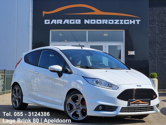 Ford FIESTA 1.6 ST2 184PK NAVIGATIE|KEYLESS GO|GETINT GLAS|HALF/LEDER|STOELVERWARMING|BLUE TOOTH TELEFONIE|STOELVERWARMING|PDC ACHTER|17 INCH Maandag tot Vrijdag geopend van 09.00 tot 20.00 uur en Zaterdag van 09.00 tot 18.00 uur
