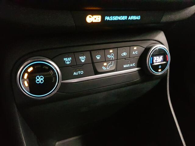Ford FIESTA 1.0 140pk EcoBoost ST-Line | Navigatie | Climate control | Full Led | Parkeer sensoren | Lichtmetalen velgen