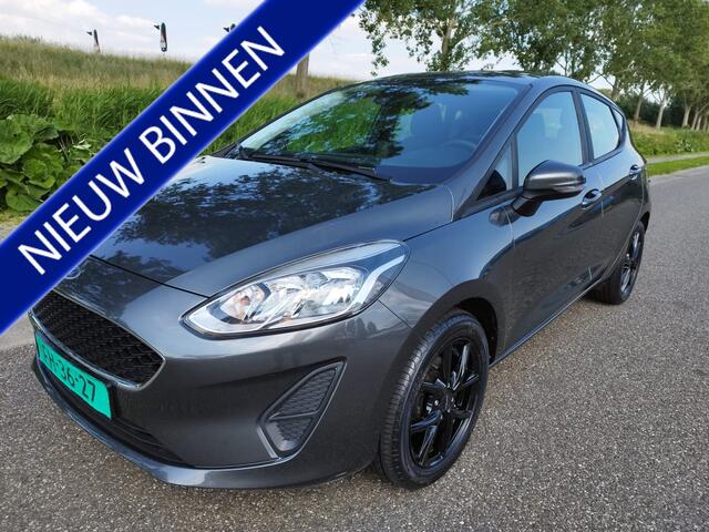 Ford FIESTA 1.1 Cool en Sound ** Airco ** 74.974 km ** Bluetooth ** 16 inch LM velgen