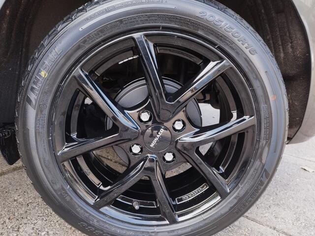 Ford FIESTA 1.1 Cool en Sound ** Airco ** 74.974 km ** Bluetooth ** 16 inch LM velgen