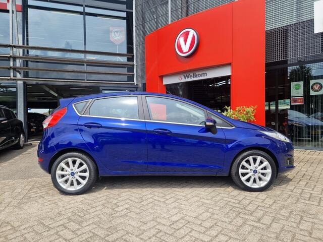 Ford FIESTA 100pk A/T Titanium | Navi | Climate | Cruise