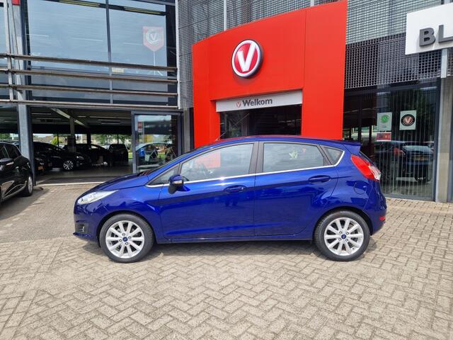 Ford FIESTA 100pk A/T Titanium | Navi | Climate | Cruise