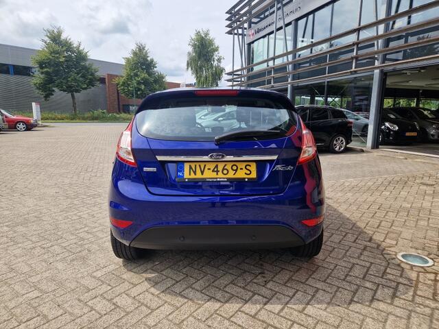 Ford FIESTA 100pk A/T Titanium | Navi | Climate | Cruise