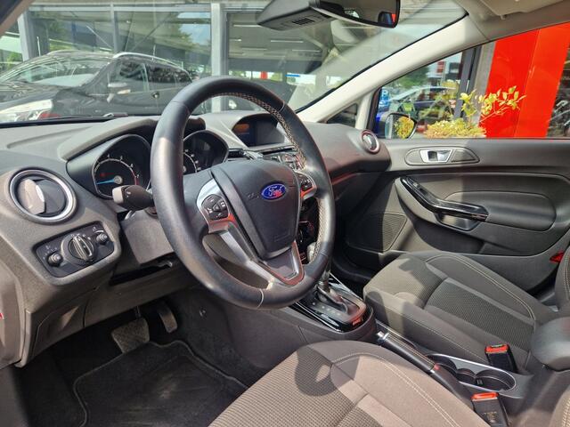 Ford FIESTA 100pk A/T Titanium | Navi | Climate | Cruise