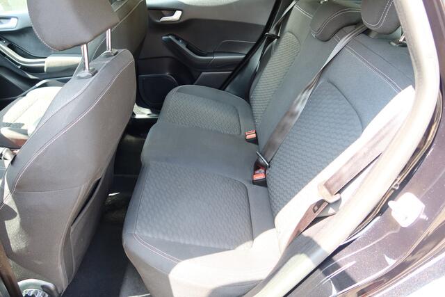 Ford FIESTA 1.0 EcoBoost Hybrid 125PK Titanium All-Season