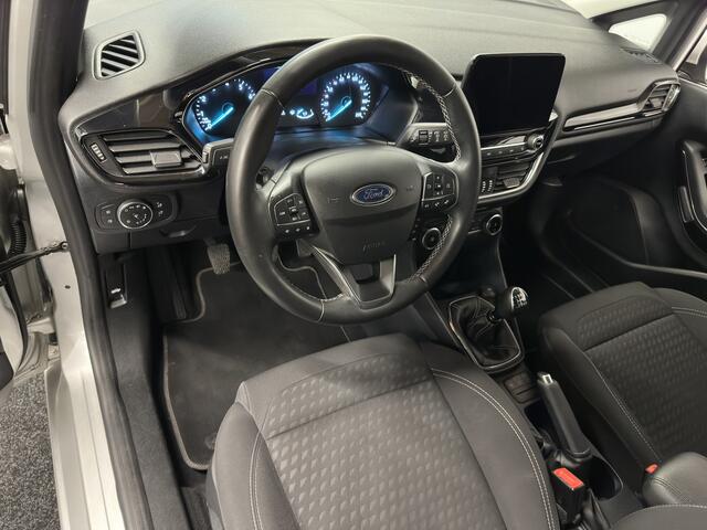 Ford FIESTA 1.0 EcoBoost Titanium CRUISE CONTROL APPLE CARPLAY/ANDROID STUUR EN VOORRUITVERWARMING RIJSTROOKSENSOREN PDC ZEER MOOI !! LOCATIE 3010