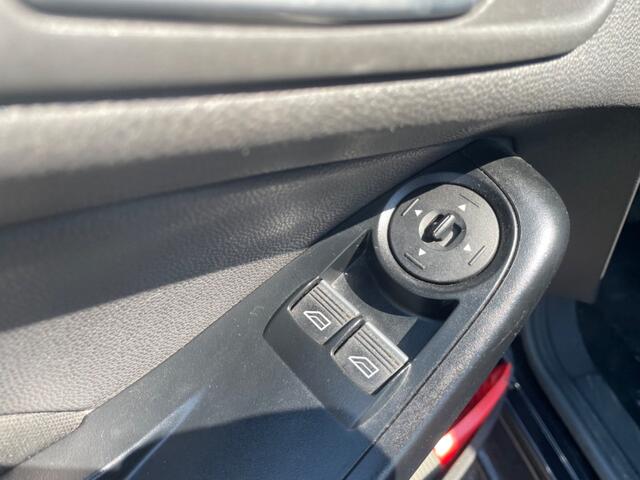 Ford FIESTA 1.0 Style NAVI BLUETOOTH AIRCO