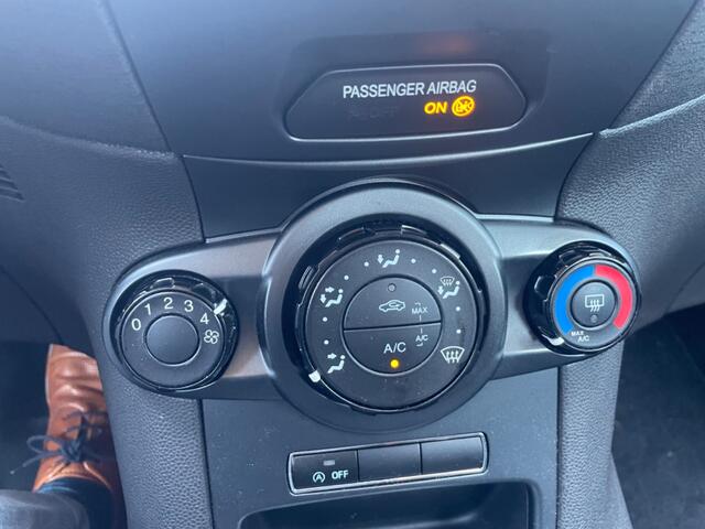 Ford FIESTA 1.0 Style NAVI BLUETOOTH AIRCO
