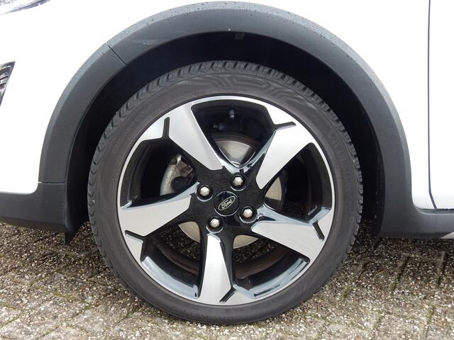 Ford FIESTA 1.0 EcoBoost Active | Camera | All season | Navigatie | Voorruitverwarming |
