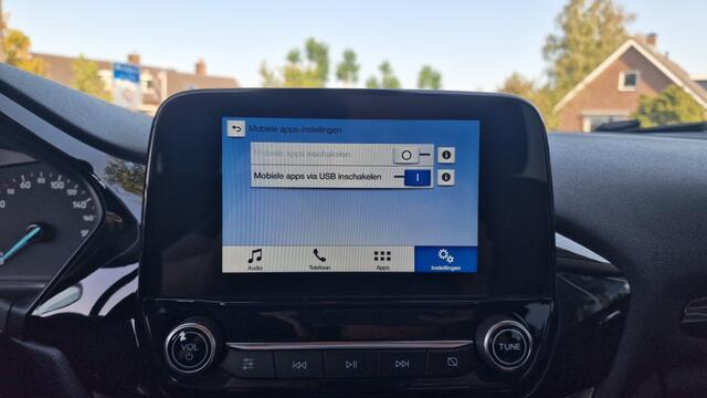 Ford FIESTA 1.0 EcoB. Titanium, Automaat