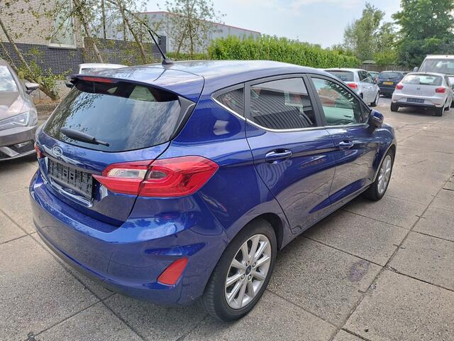 Ford FIESTA 1.0 EcoBoost Titanium ** 125 PK ** NAVI ** PDC ** Bluetooth ** Stoelverwarming **