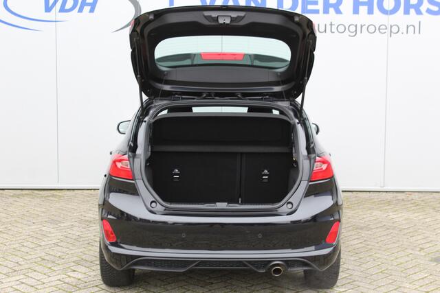 Ford FIESTA 1.0-125pk EcoBoost Mild-Hybrid ST-Line AUTOMAAT ! Gun uzelf het gemak, comfort en plezier van een automaat ! Volautm. airco, LED verlichting, navigatie, draadloze telefoonlader, stuur-, stoel- en voorraamverw., cruise control, parkeersensoren achter, lane
