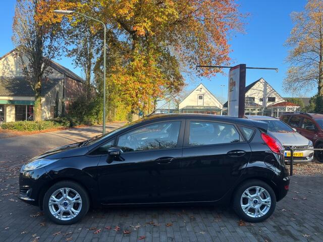 Ford FIESTA 1.0 STYLE ULTIMATE / NAVI / CRUISE CTR. / AIRCO / PDC / LM-VELGE