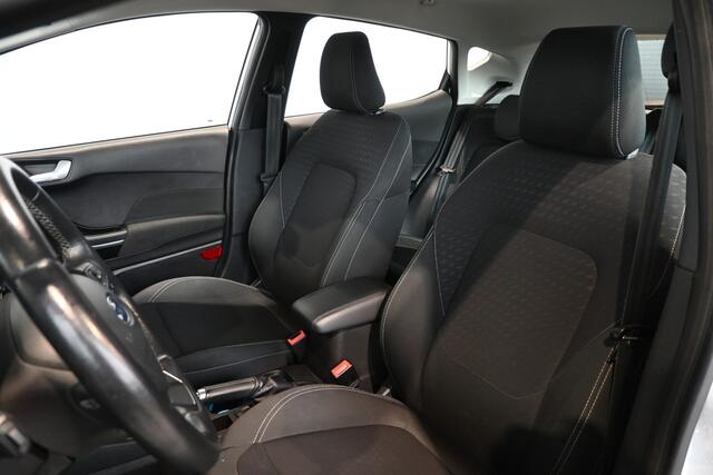 Ford FIESTA 1.0 EcoBoost Titanium Ecc Cruise Control Navigatie 1e Eigenaar Rijklaarprijs Inruil Mogelijk!