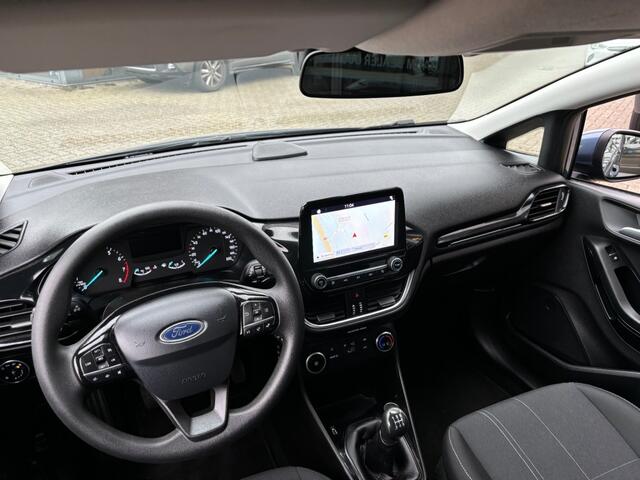 Ford FIESTA 1.1 NAVI AIRCO CRUISE PDC