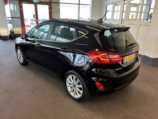 Ford FIESTA 1.0 EcoBoost Titanium | Adaptieve cruise control | Bang&Olufsen | Achteruitrijcamera | Navigatie | Apple carplay | Park assist | Parkeersensoren v+a | Climate control | LED | Nederlands geleverd