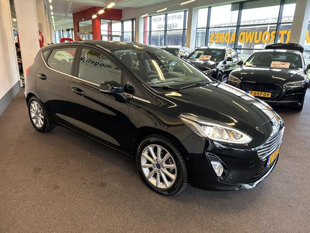 Ford FIESTA 1.0 EcoBoost Titanium | Adaptieve cruise control | Bang&Olufsen | Achteruitrijcamera | Navigatie | Apple carplay | Park assist | Parkeersensoren v+a | Climate control | LED | Nederlands geleverd
