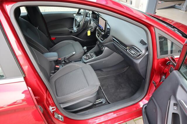 Ford FIESTA 1.0 ECOB. TITANIUM