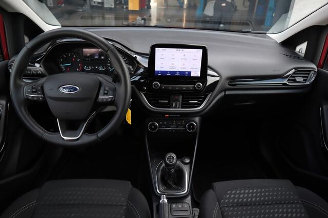 Ford FIESTA 1.0 ECOB. TITANIUM