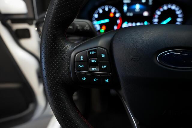 Ford FIESTA ST-Line 1.0 125pk |adaptive cruise control|parkeersensoren en camera|BLIS|navi|DAB|winterpakket|17"|