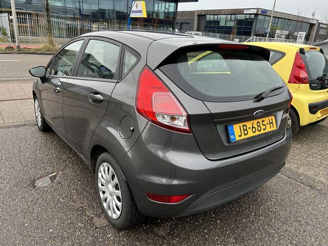 Ford FIESTA 1.0 Style navigatie