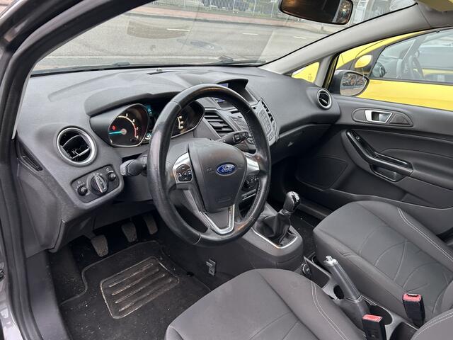 Ford FIESTA 1.0 Style navigatie