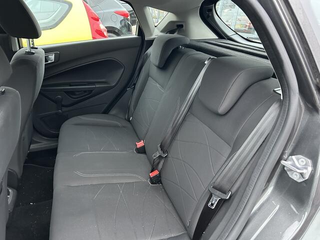 Ford FIESTA 1.0 Style navigatie