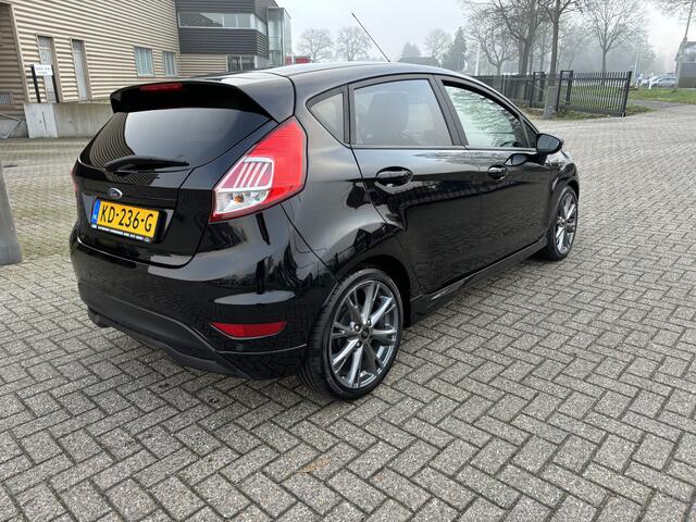 Ford FIESTA 1.0 EcoBoost ST Line [ fm navi,ecc,17``lmv,cruise,trekhaak ]