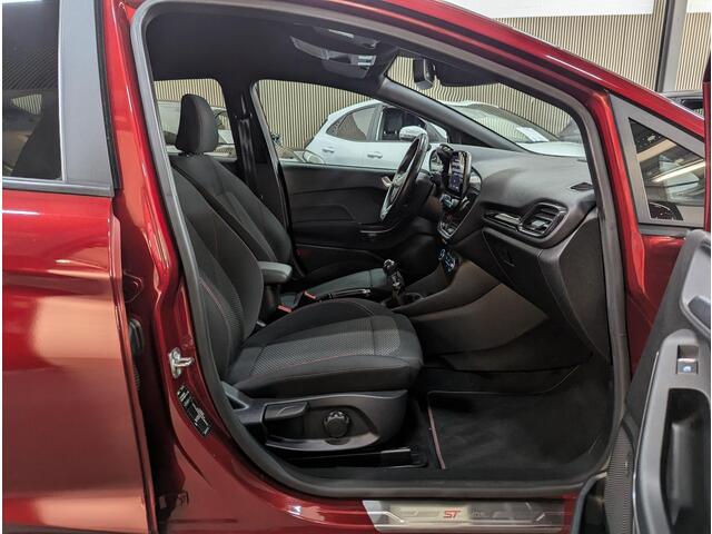 Ford FIESTA 1.0 EcoBoost ST-Line Navi Climat Cruise Voorruitverwarming 26.000km 5d Dealeronderhouden